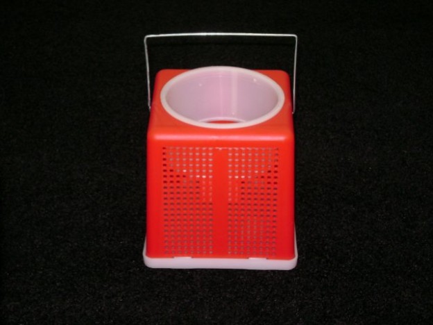 Plastic Cricket Cage